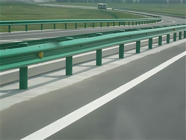 石河子波形梁护栏在高速公路的应用